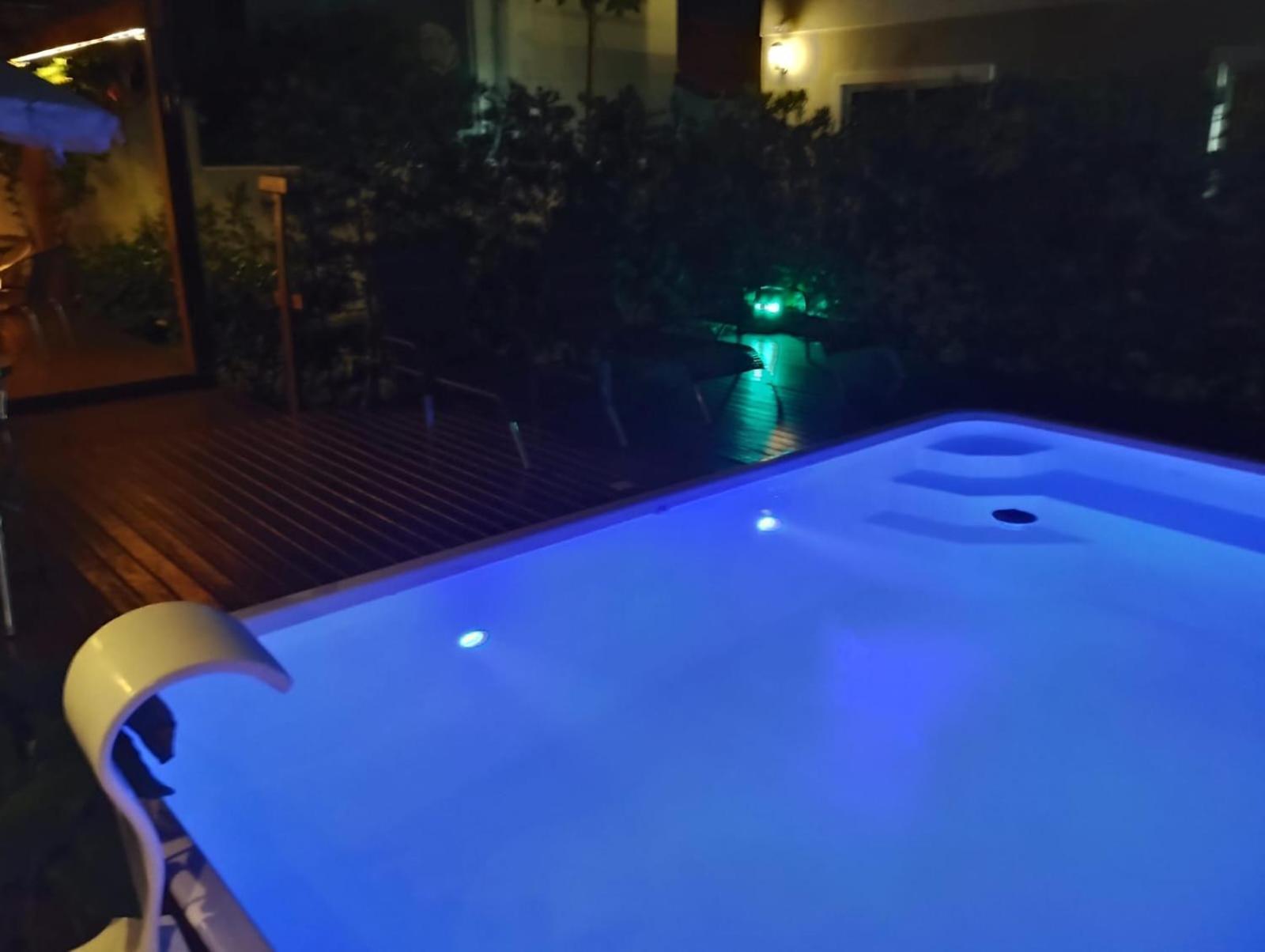 Residencial Butia Apartamento 02 - Praia Da Vila إيمبيتوبا المظهر الخارجي الصورة